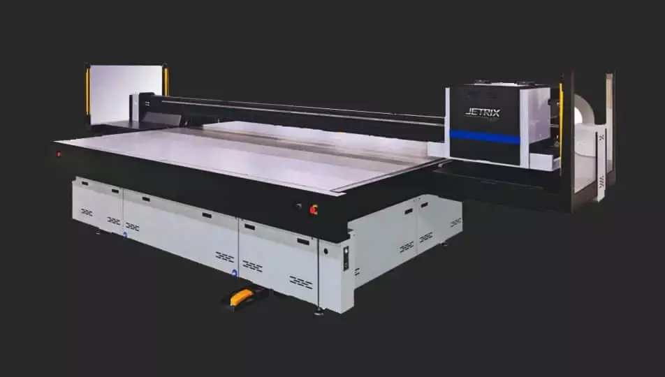 Foamex Printing for Artists: Showcasing Art in a Modern Medium