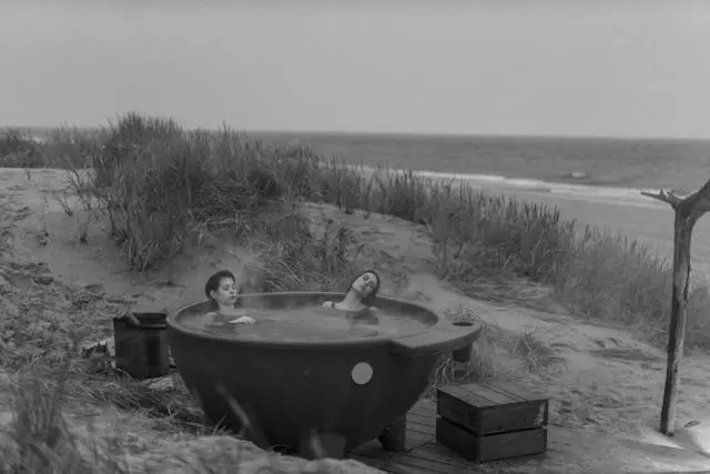 The Role of Hot Tubs in Stress Relief and Mental Wellness