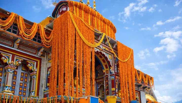 Complete Pilgrim Guide to Badrinath Mandir