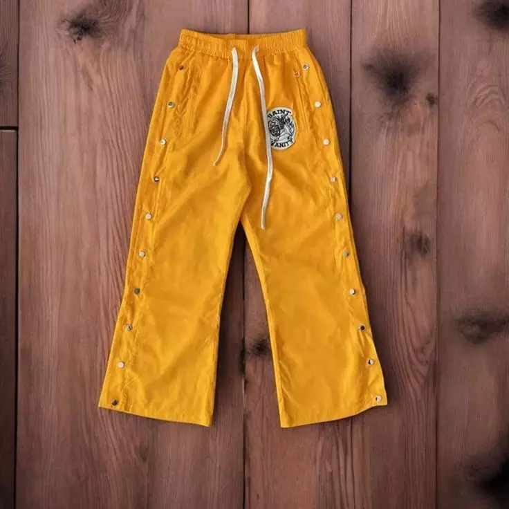 Saint Vanity Shirts: A Symbol of Modern Streetwear Excellence