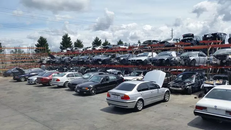 Why Selling a Car to Cars Company is a Great Way to Get Rid of Junk Vehicles