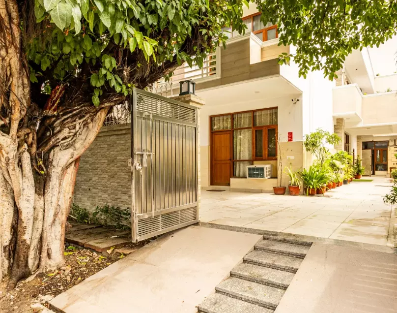 Discover the Best Guest House Experience in Noida with The AP Hospitality