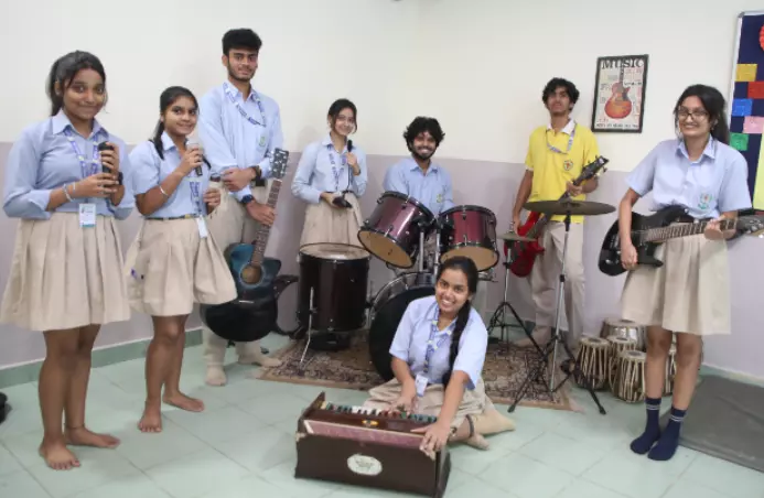 How to Choose the Right School with Transport Services in Sushant Lok