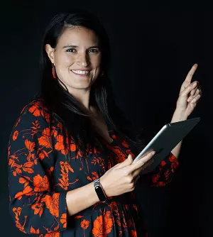 Build Confidence with Therapy in English Barcelona by Monika Varela