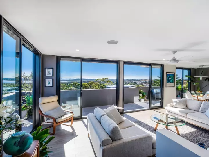 Why Aluminium Doors and Windows Are Ideal for Home Builders