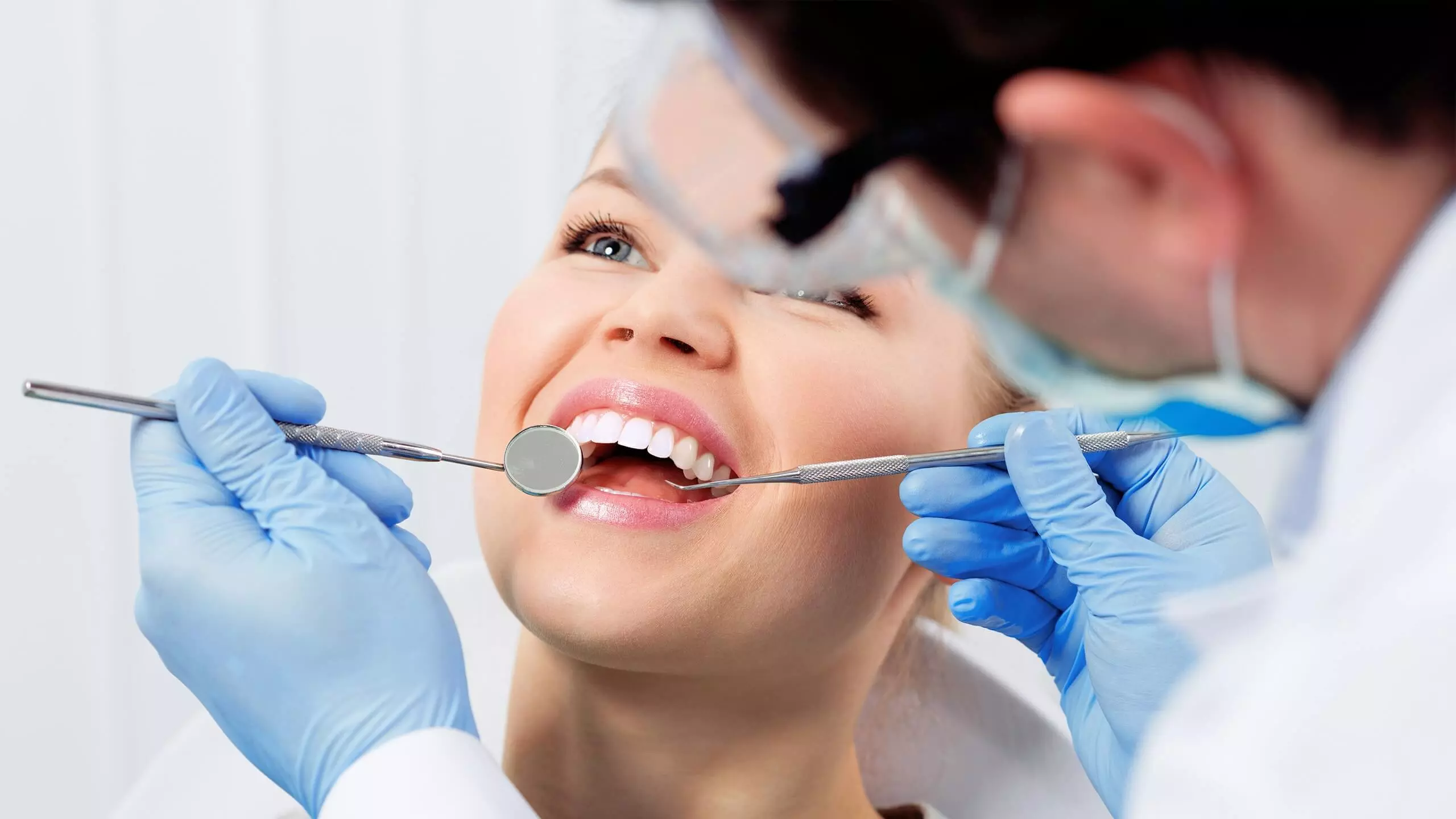 Why Choose Dental Cosmetic Treatment for a Beautiful Smile?