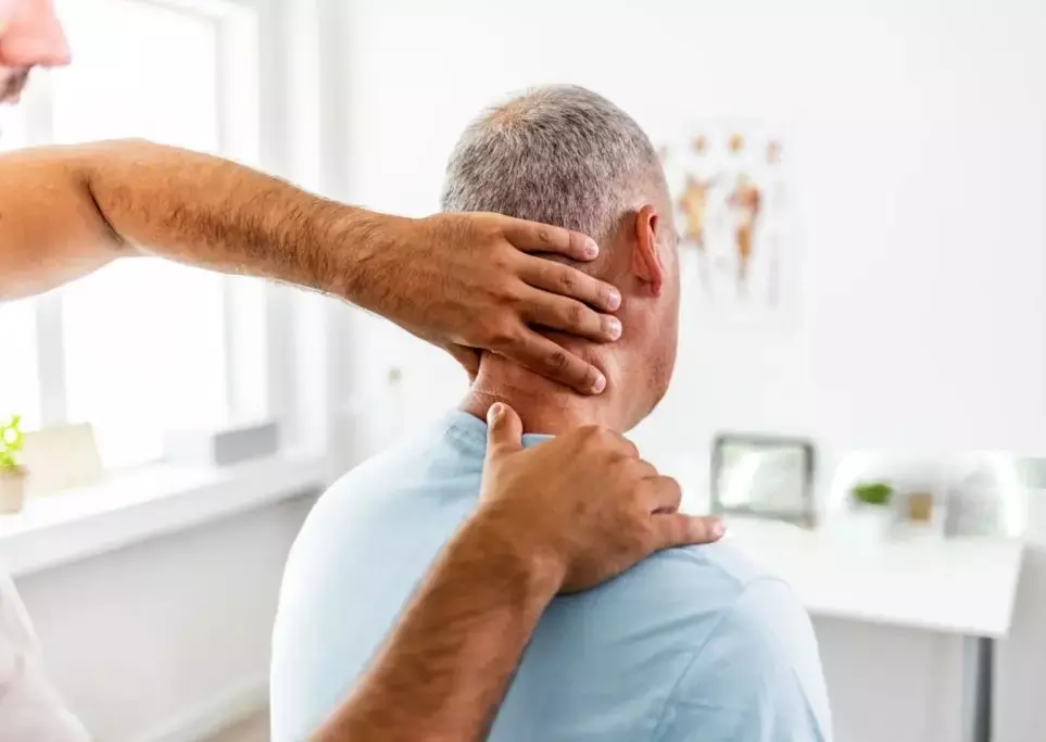 Does Chiropractic Work? Benefits, Effectiveness & What to Expect from Chiropractic Care