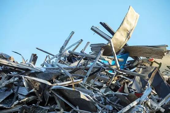 Understanding the Value of Scrap Metal in Old Vehicles