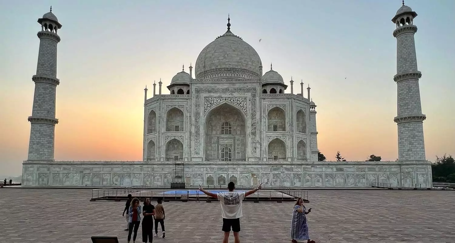 Discover India in a Blink: Golden Triangle Tour 3 Days with Gets Holiday India Tour