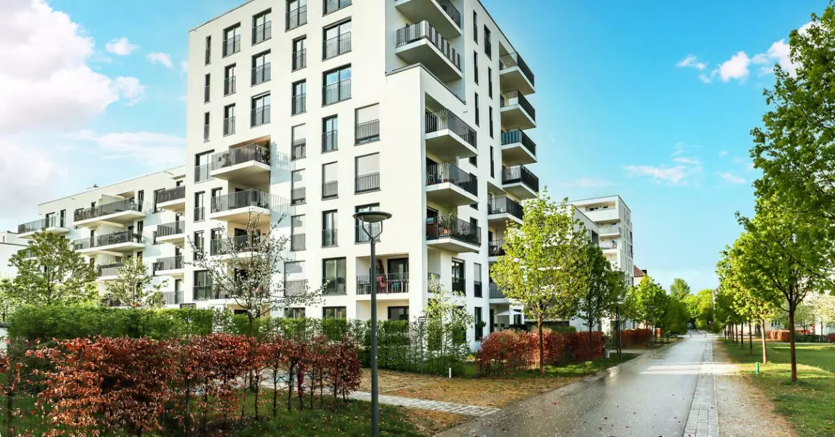 Where to Find Affordable Flats for Sale in Lahore?