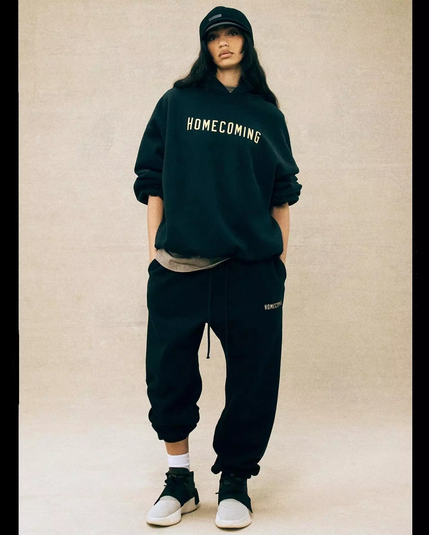 Why Essentials Sweatpants Are Called a Timeless Basic Today