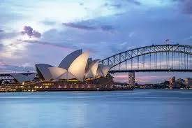 Top 10 Australia Tour Packages for Every Traveler in 2025