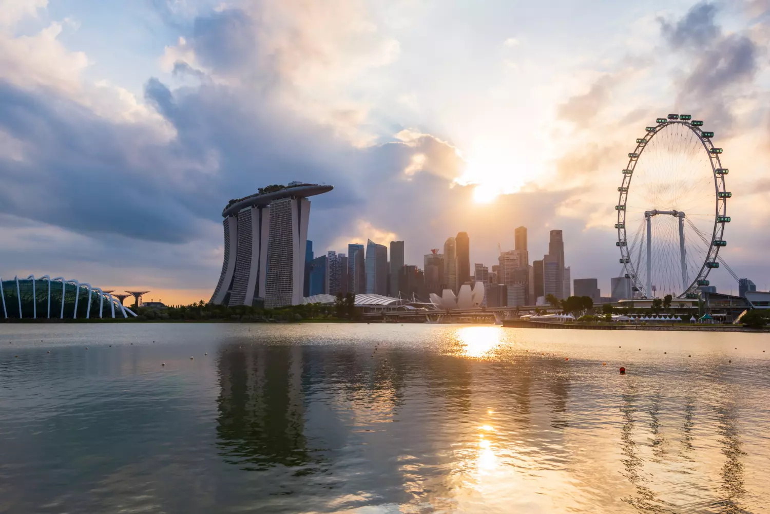 Discover, Explore, and Enjoy Singapore with a Customized Holiday Package