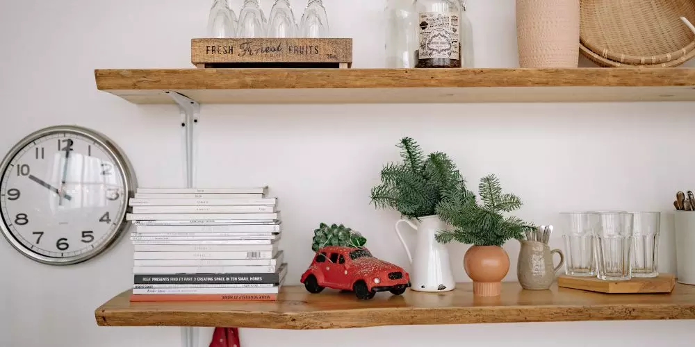 How a Wooden Kitchen Trolley Online Can Improve Kitchen Organisation