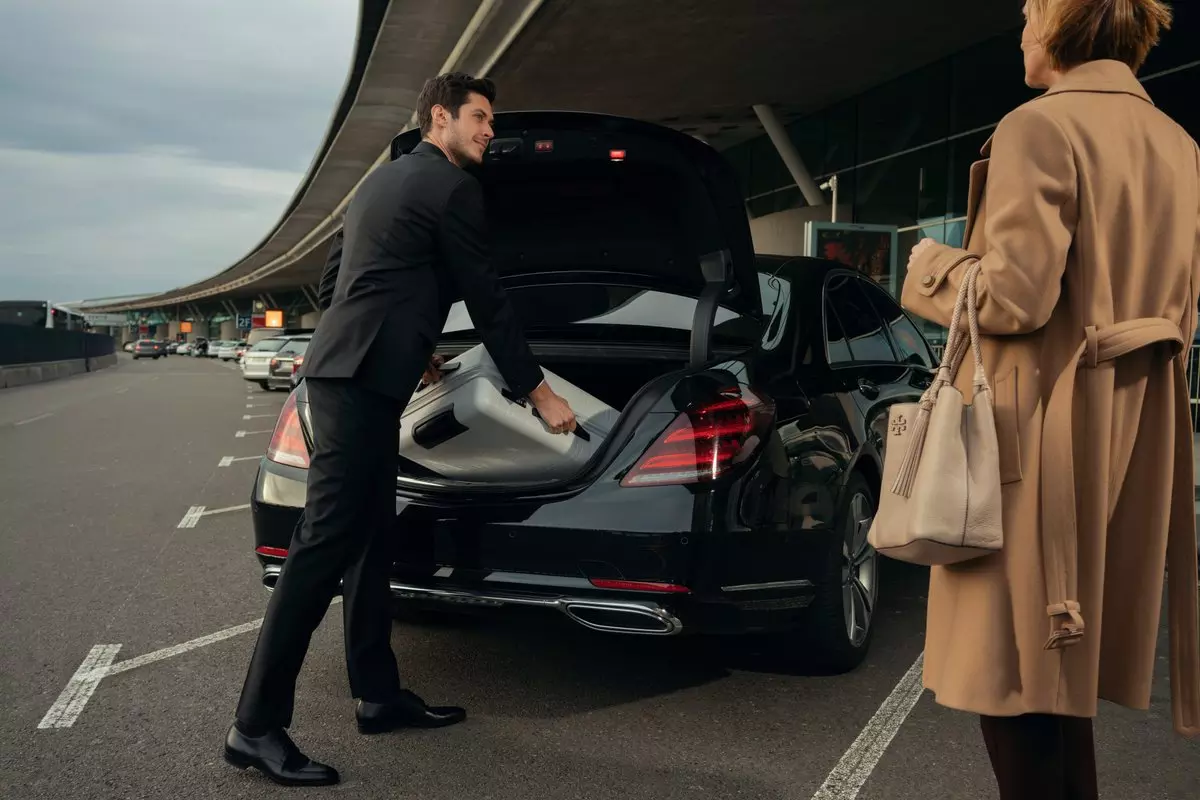 Executive Transportation – The Smart Choice for Luxury and Professional Travel