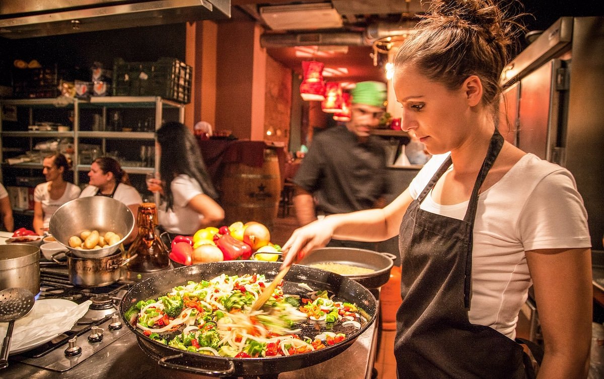 Traditional Spanish Dishes You’ll Learn in a Barcelona Cooking Class