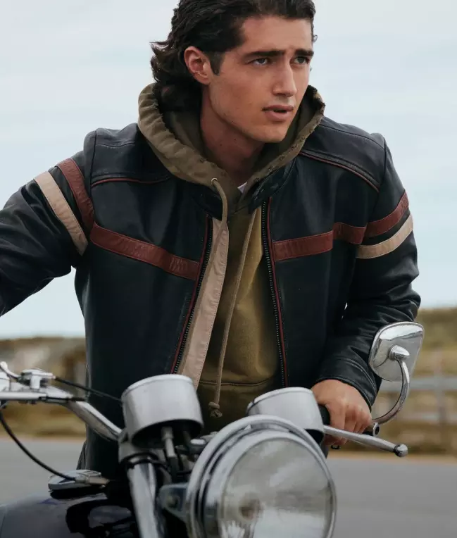 Leather Jacket Black – Premium Style for Every Occasion with Halloween Sales and Discounts