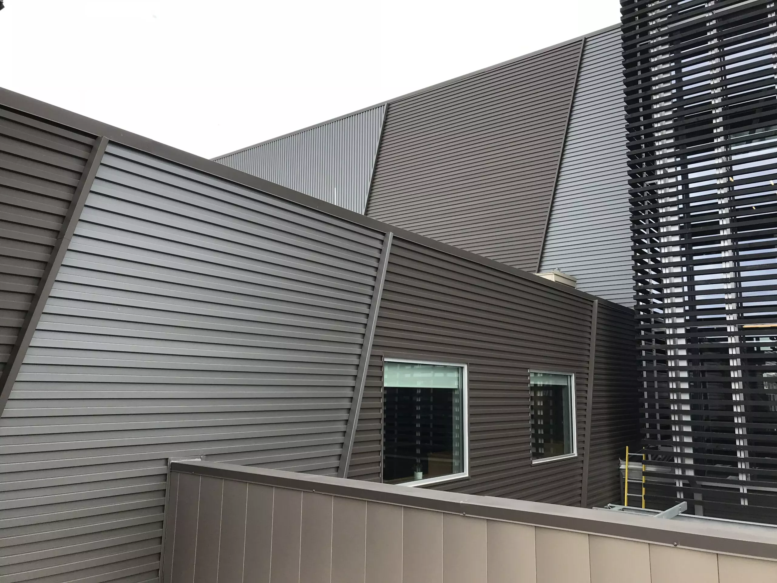 Metal Wall Panels: Strong, Stylish, and Long-Lasting Building Solutions