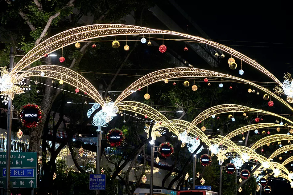 Must-Have Christmas Decorations in Singapore 2025 for a Festive Home