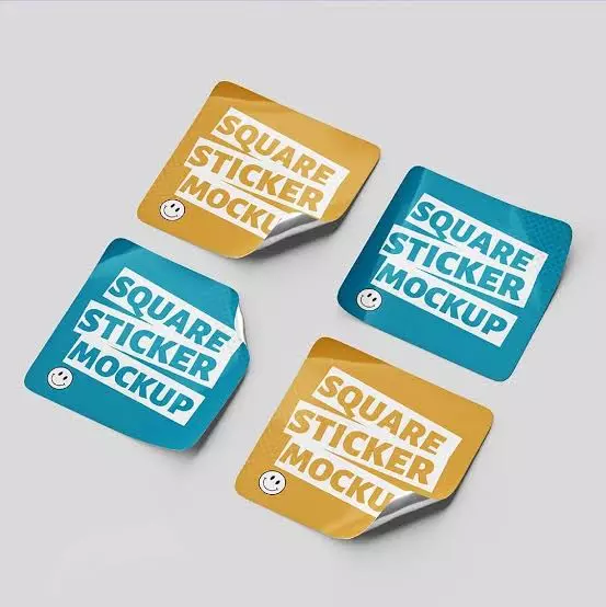How to Choose Perfect Custom Square Decals?