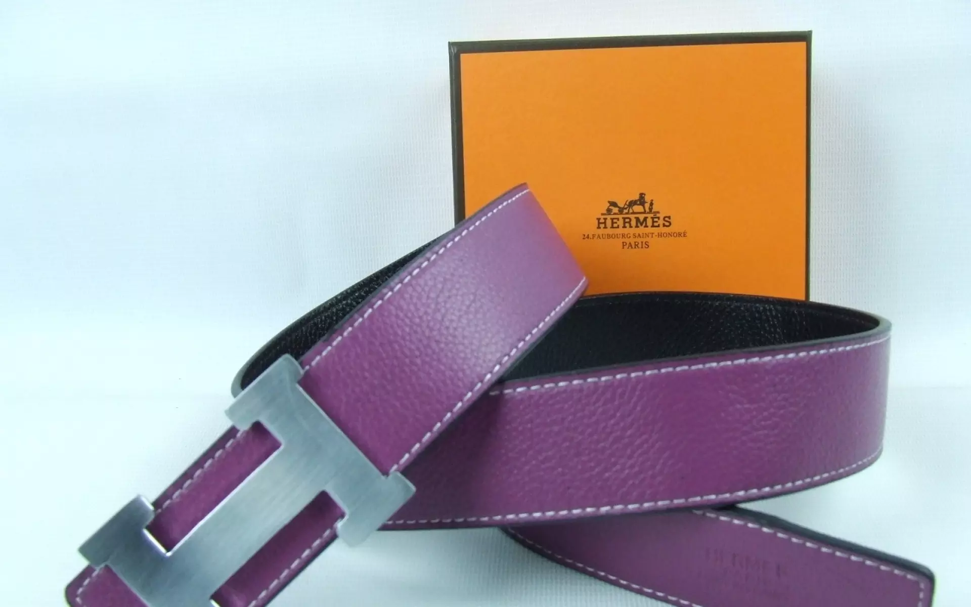 Packaging Matters: Why You Need Custom Belt Boxes for Your Accessories