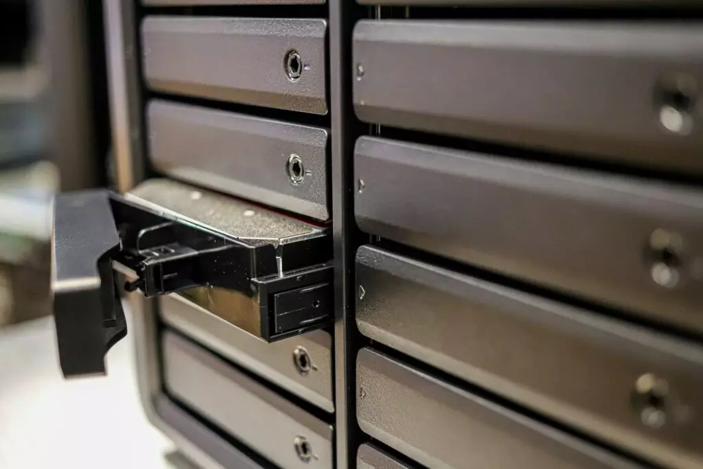 Synology NAS Setup: A Short and Troubleshooting Guide