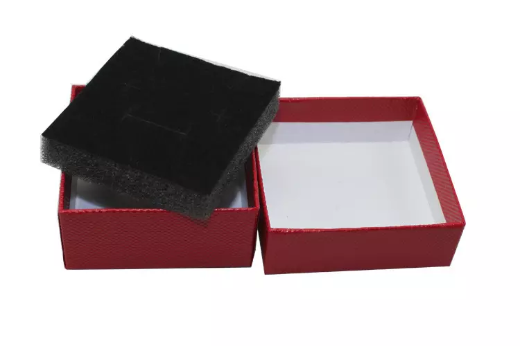 Boost Brand Identity with Custom Thumb Cut Boxes