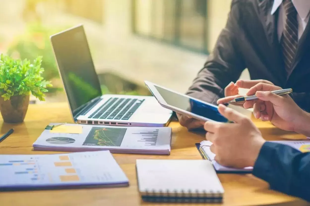 How to Align Your Business Goals with Financial Objectives