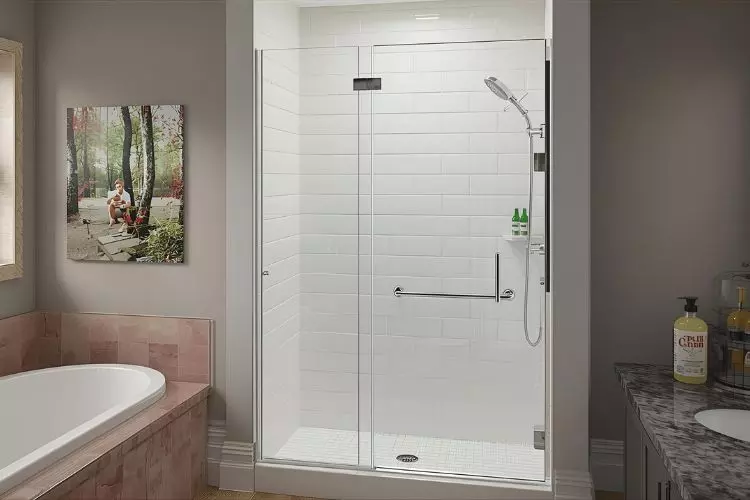 When to Replace Shower Door Hardware in Your Bathroom
