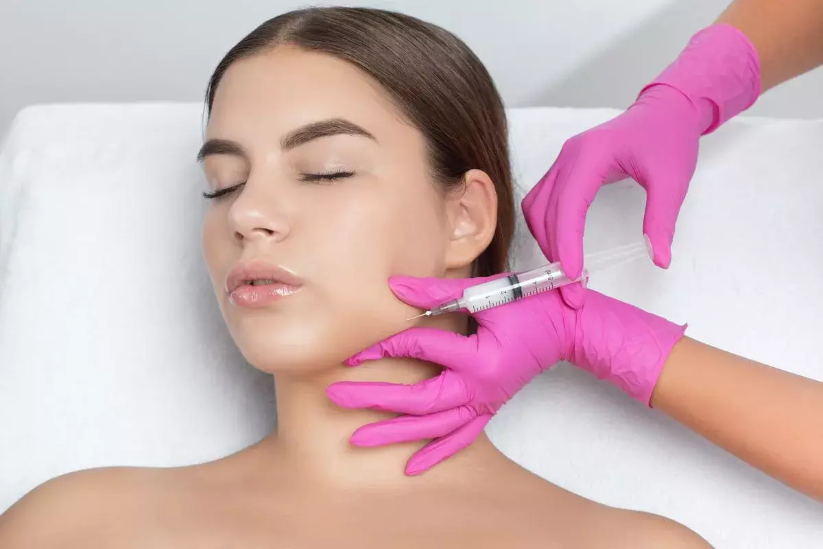 Which Types of Dermal Fillers Work Best for Jawline Contouring?