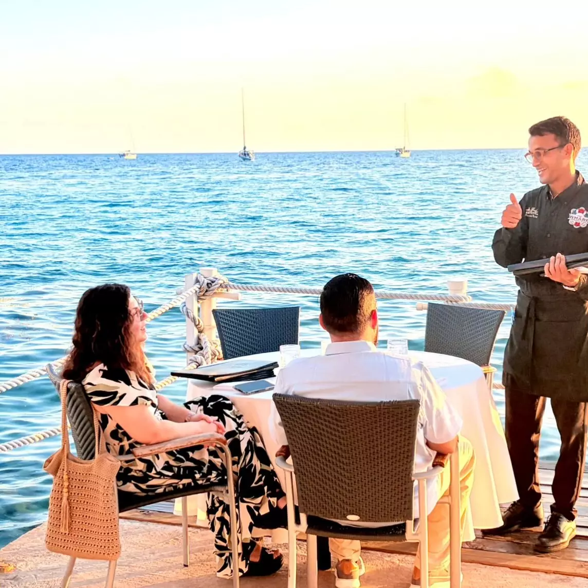 Discover the Best Dinner in Grand Cayman: A Guide to Restaurants in Cayman