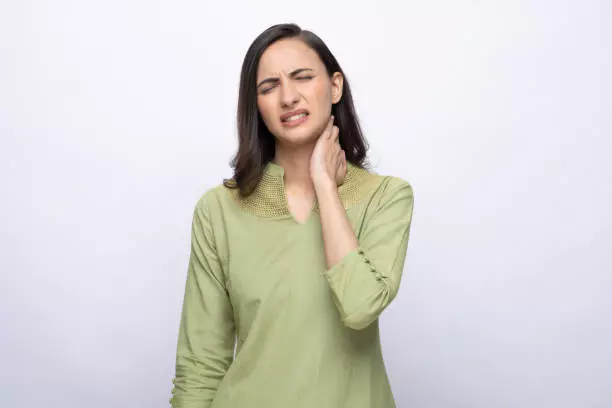 How Lifestyle Habits and Daily Movement Can Affect Spinal and Neck Comfort