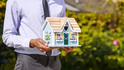 Benefits of Working With a Local Expert When Comparing Mortgage Options