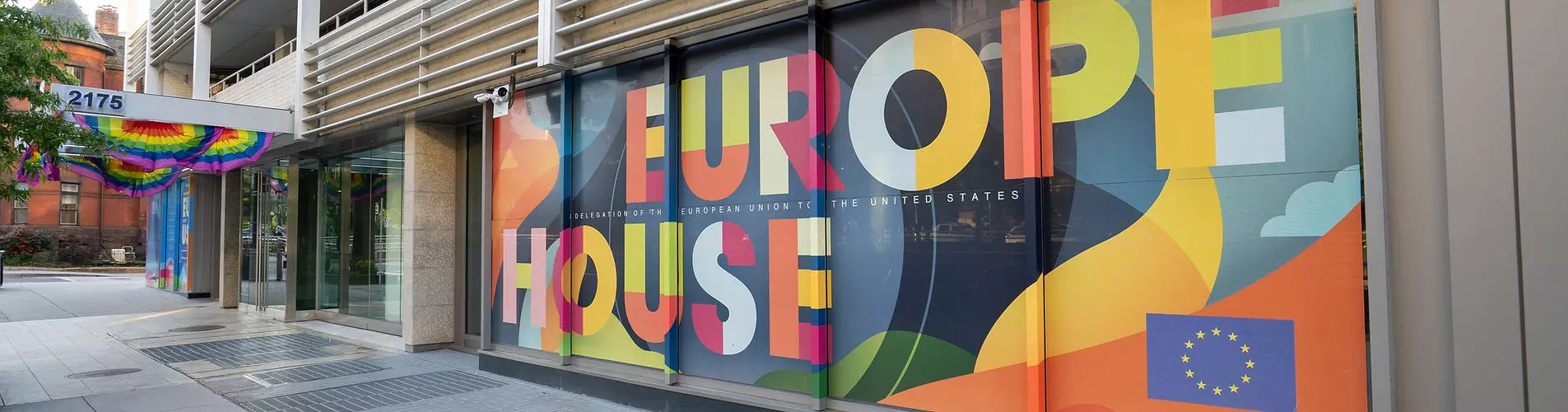 What Businesses Should Consider When Choosing Exterior Signage