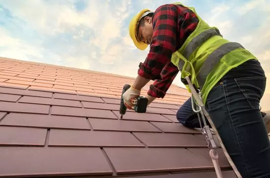Don’t Risk DIY Disaster: Why Professional Roof Repair Services in Bronx NY Are Essential