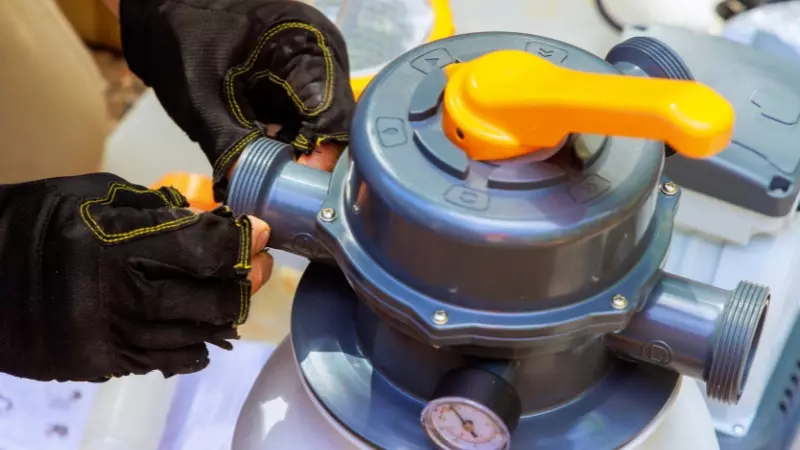 Benefits of Hiring Professionals for Swimming Pool Equipment Repair & Replacement in Singapore