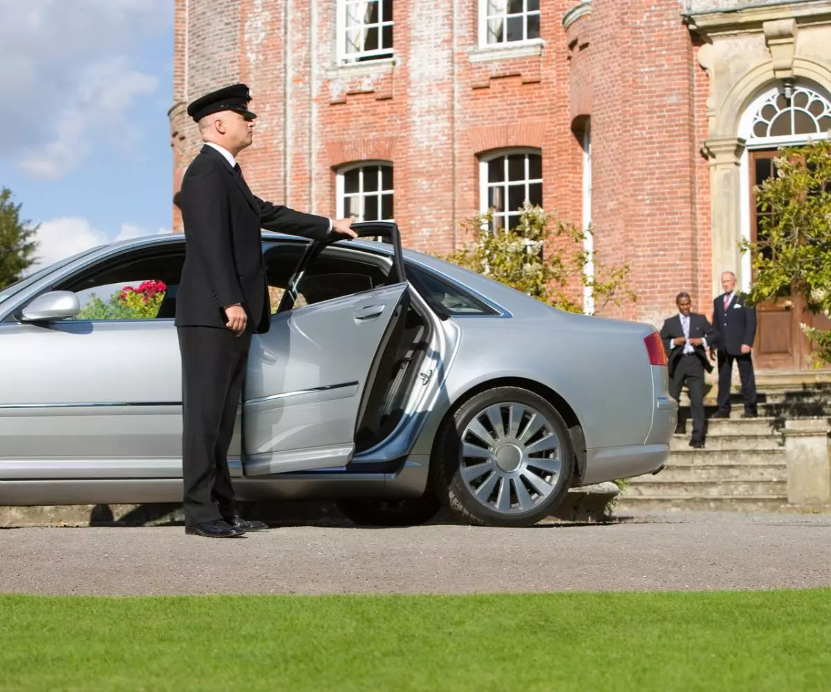 Premium Taxi Services in Manchester
