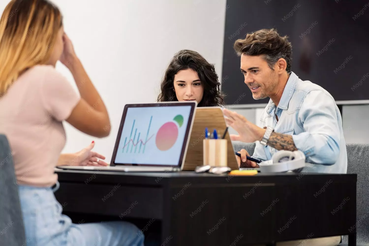 Why Combining Paid Ads and SEO Creates Stronger Business Growth