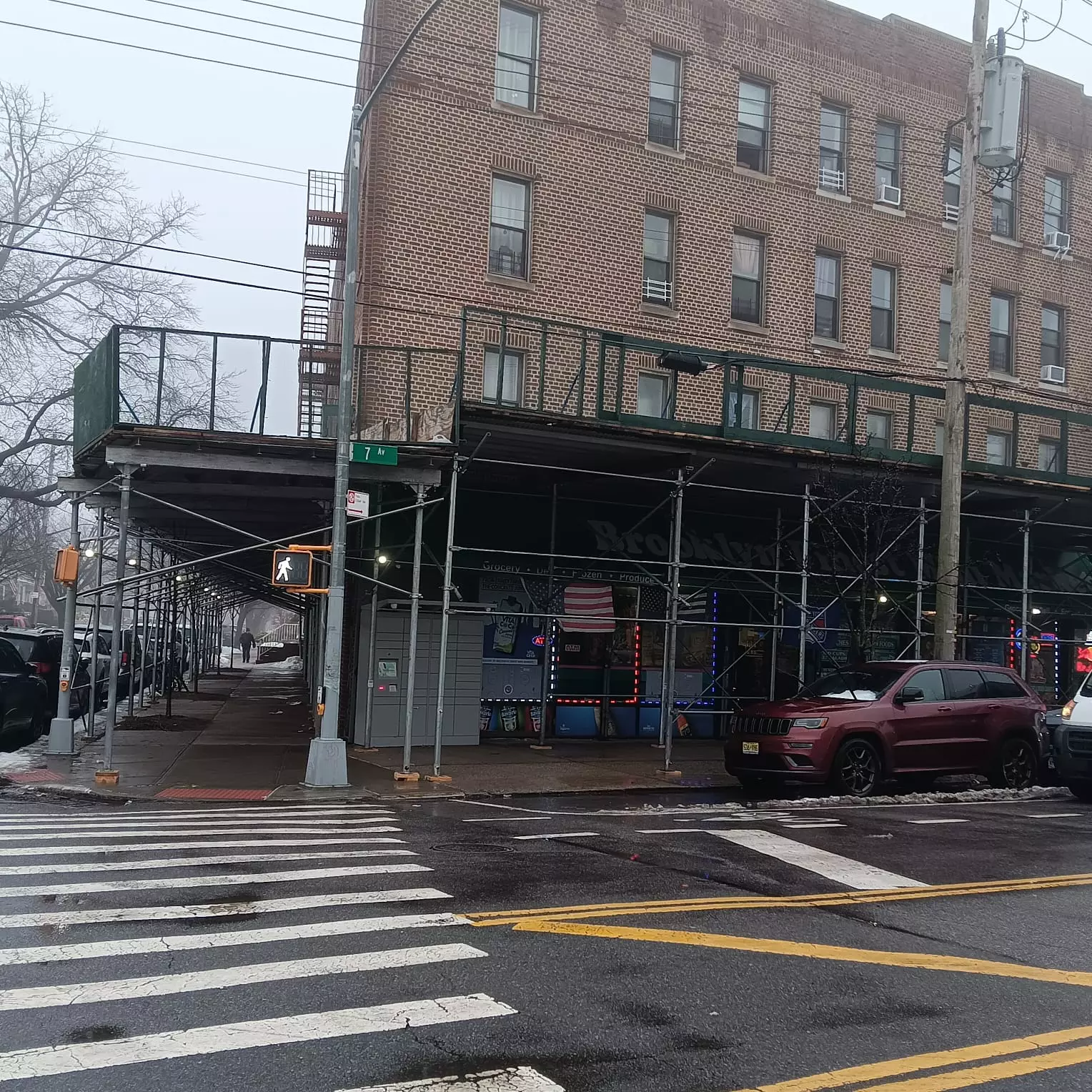 Sidewalk Shed Rental NYC: Reliable Protection with Keystone Scaffolding & Sidewalk Bridge