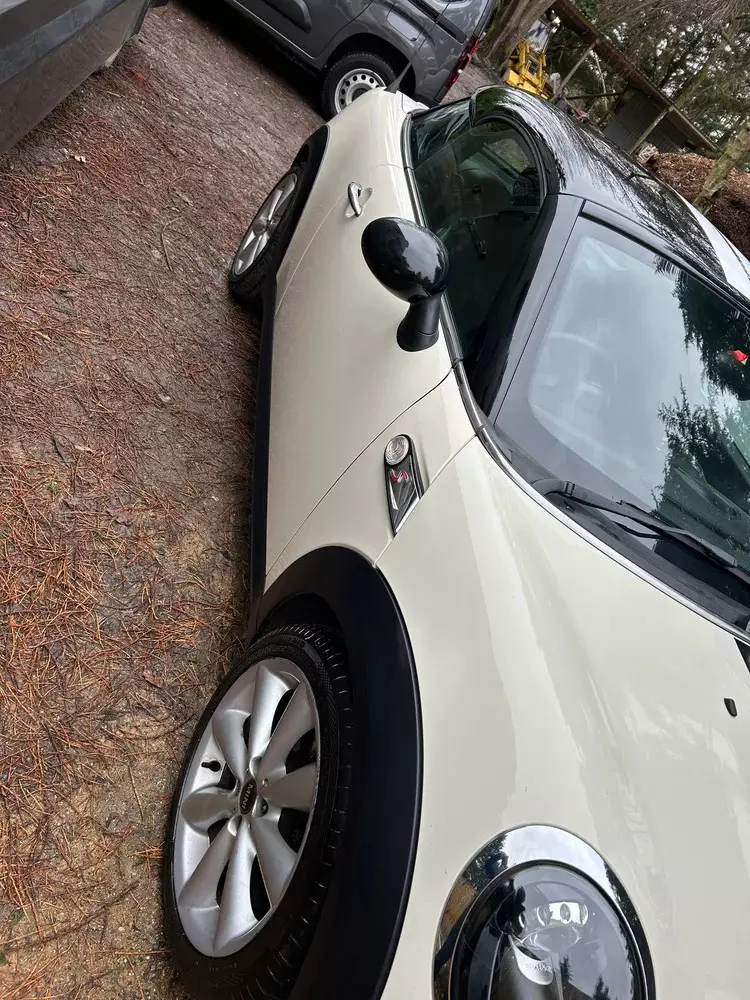 Reliable Auto Glass Repair Service UK For Clear and Safe Windscreens