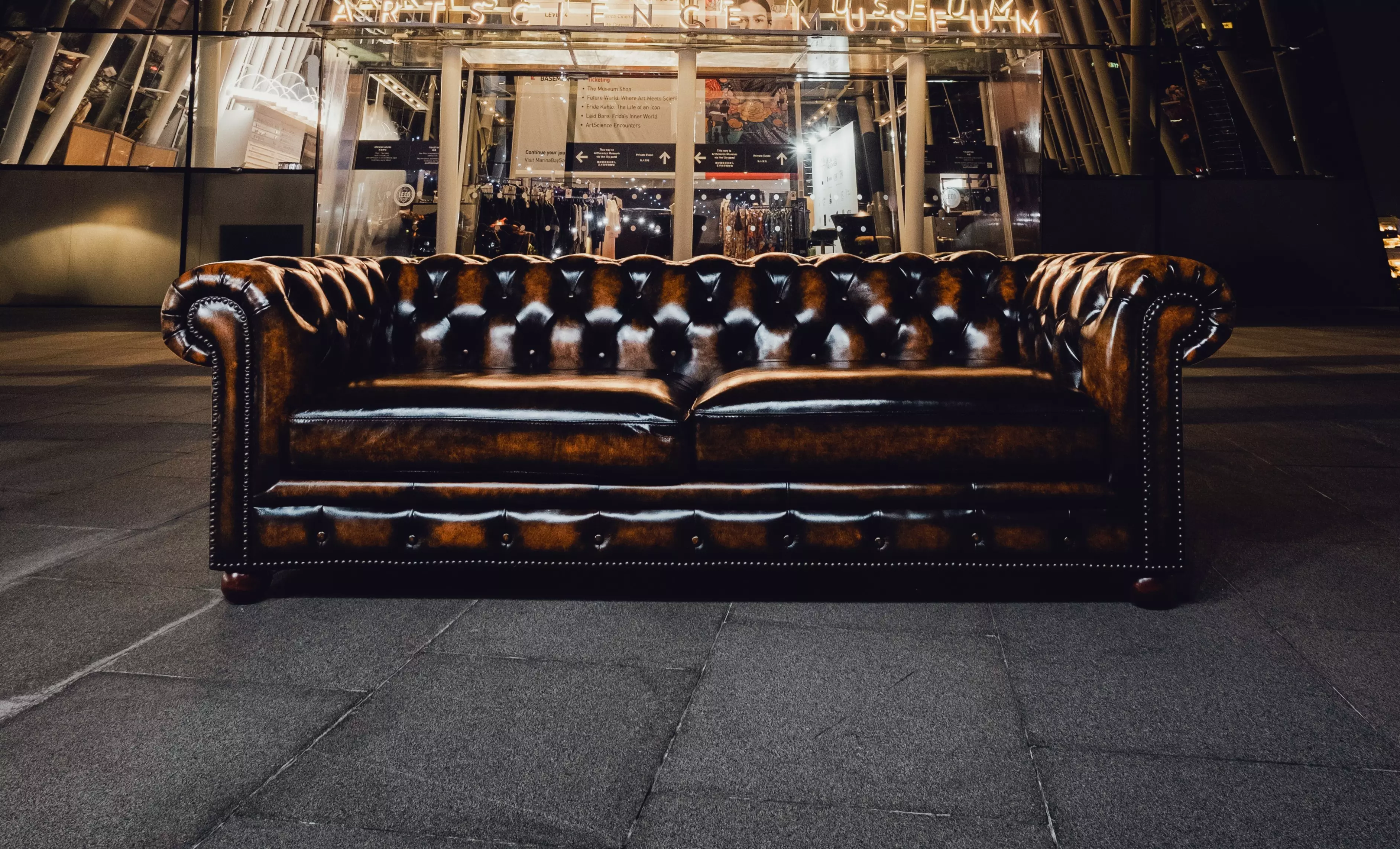 Chesterfield Sofa Singapore – Timeless Elegance for Modern Homes