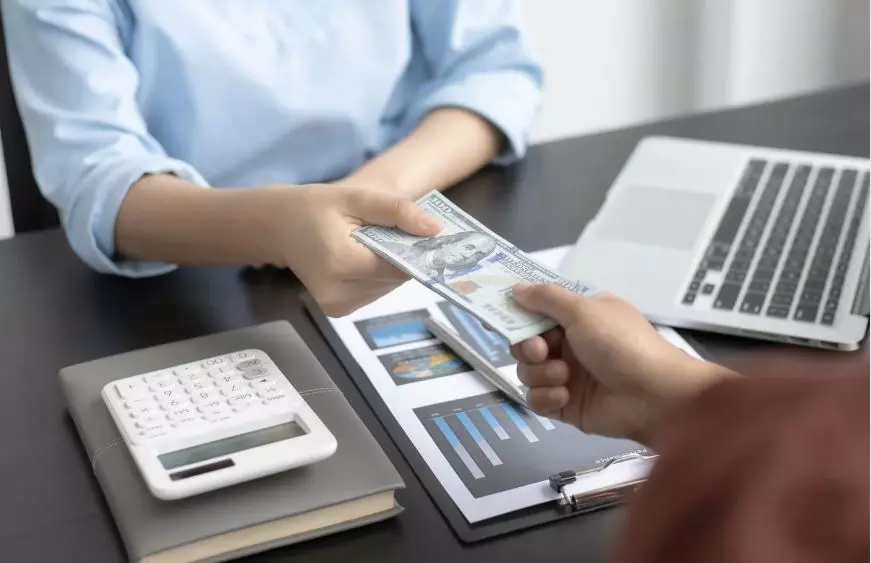 Your Guide to Getting an Instant Loan for Salaried Professionals