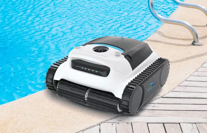 How Pool Cleaner Vacuums Improve Water Quality: The Hidden Benefits