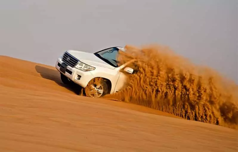 How to Enjoy Desert Safari with Family Overnight