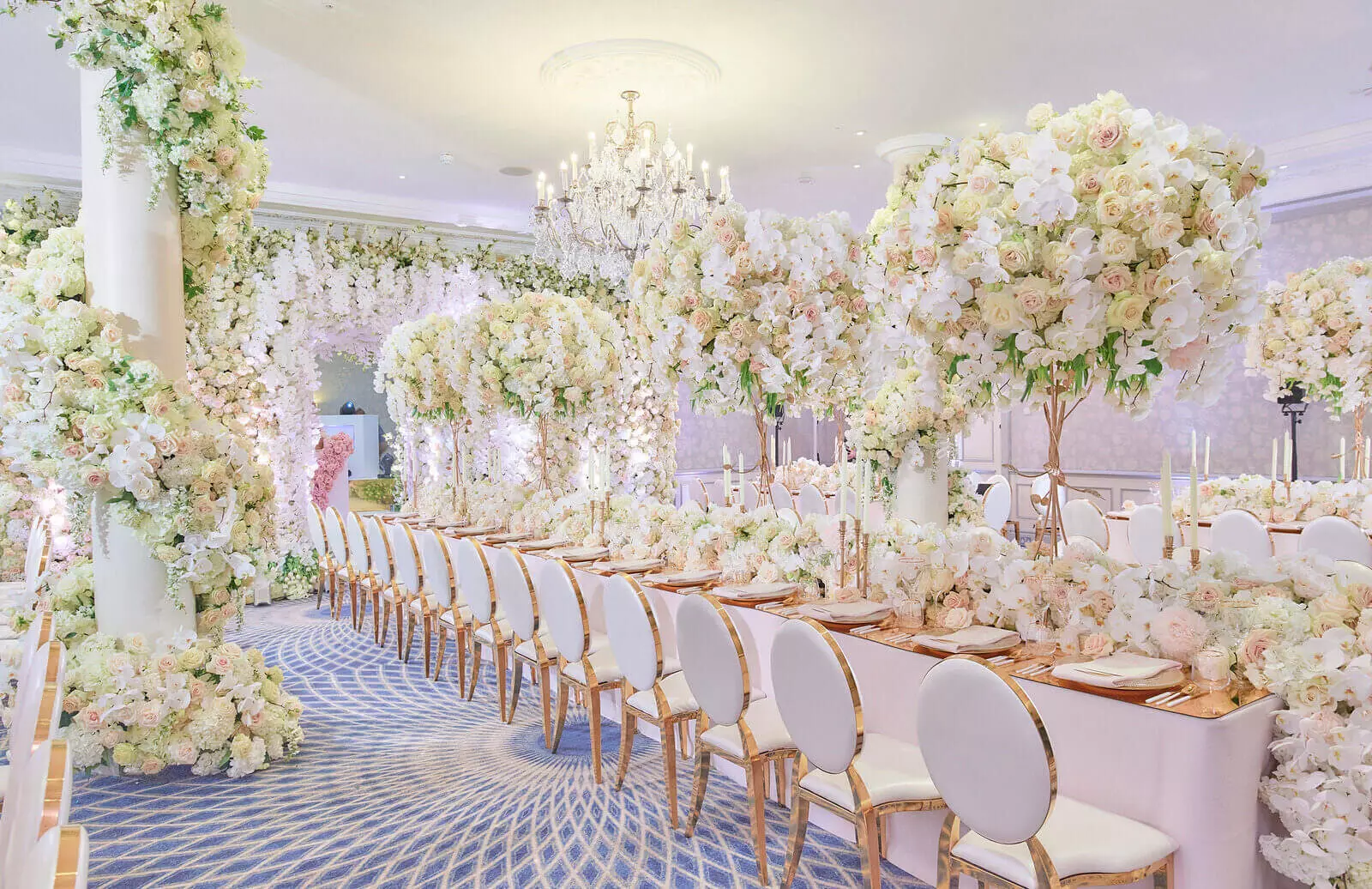 Why You Need a Luxury Event Planner