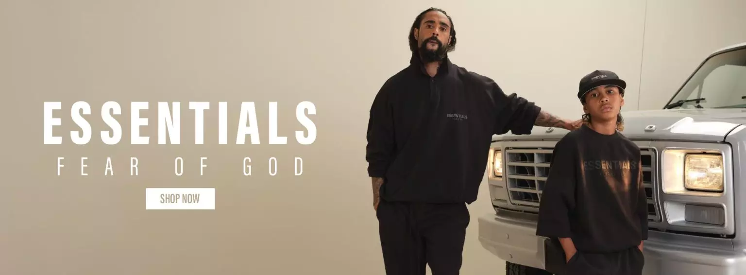 Embracing the Urban Edge: The Essentials Hoodie as a Staple of Comfort and Style