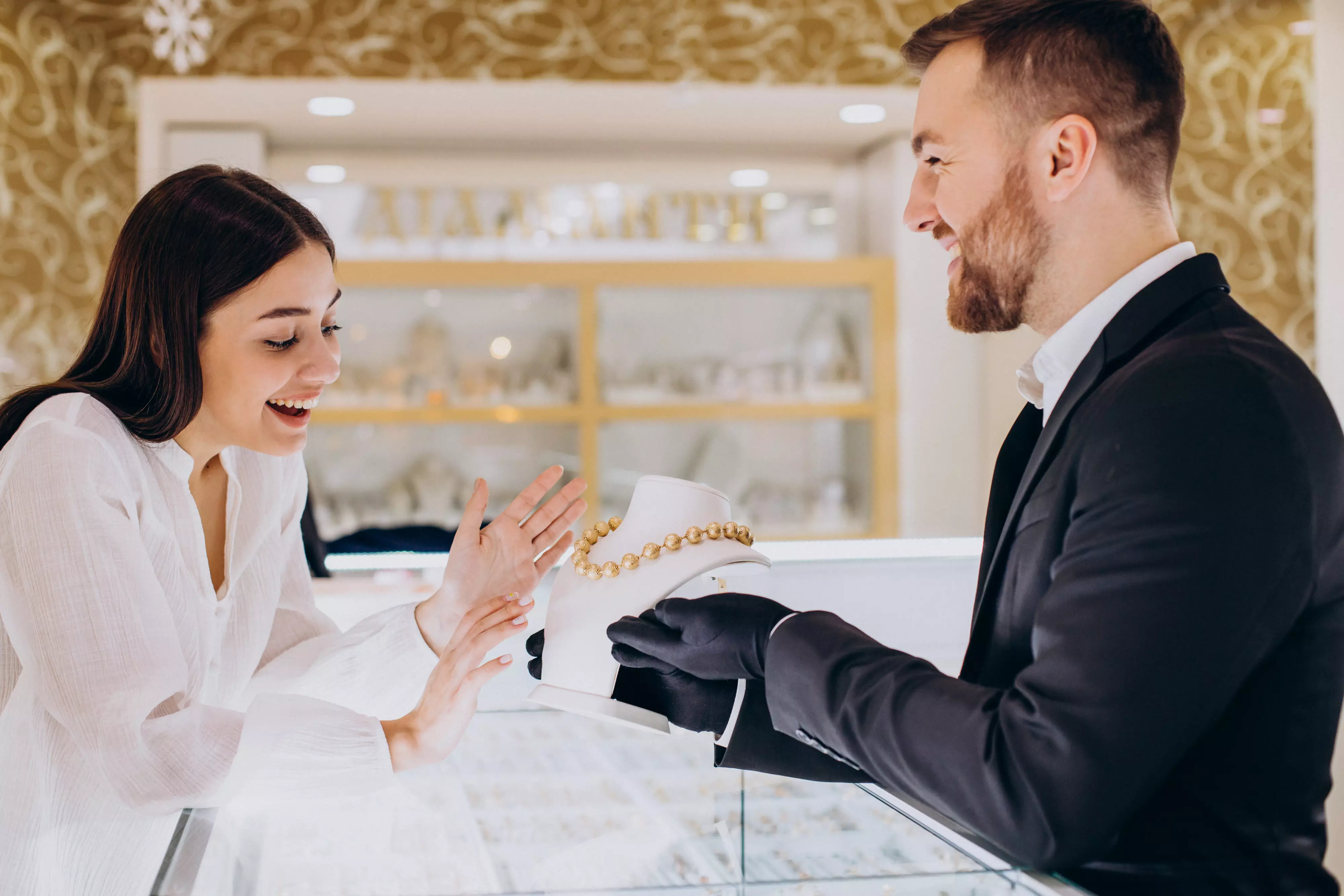 Luxury Jewelry Buying Guide: What to Know Before You Invest