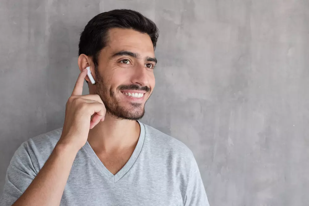 Say Goodbye to Wires: How Wireless Earbuds Redefine Freedom and Comfort