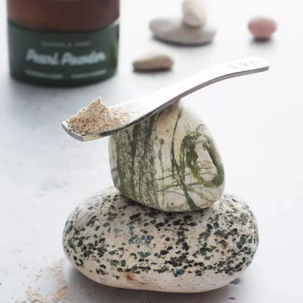 Blending Traditional Beauty Wisdom with Modern Oral Care for a Brighter Smile