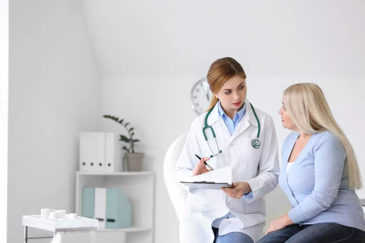 What Results Can You Expect From a Bra Line Lift in Dubai?